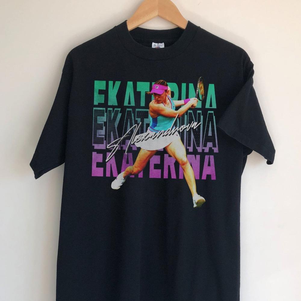 Ekaterina Alexandrova - Wta Graphics T-shirt - Unisex Black T-Shirt